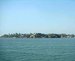 Vypeen Island connected to the mainland by a series of bridges